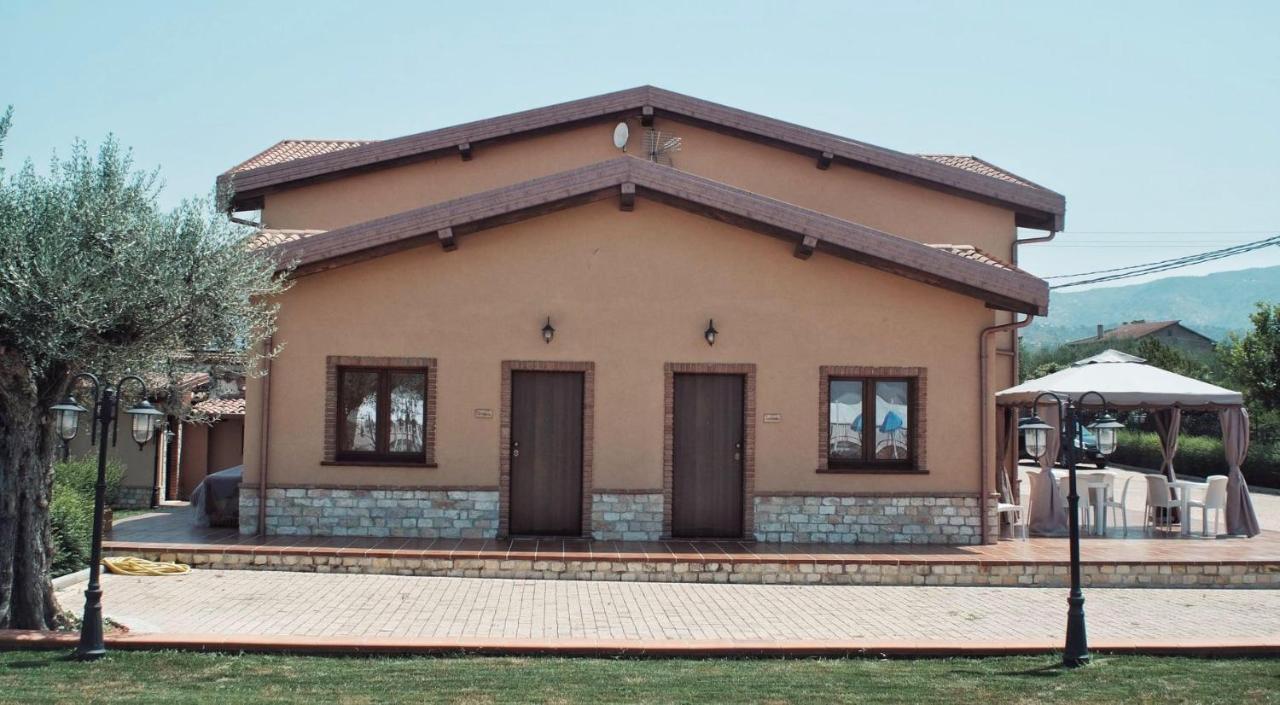 Agriturismo Albachiara Bisignano エクステリア 写真