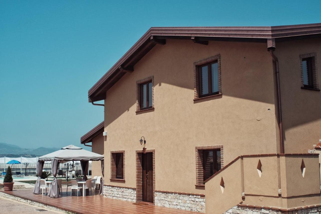 Agriturismo Albachiara Bisignano エクステリア 写真