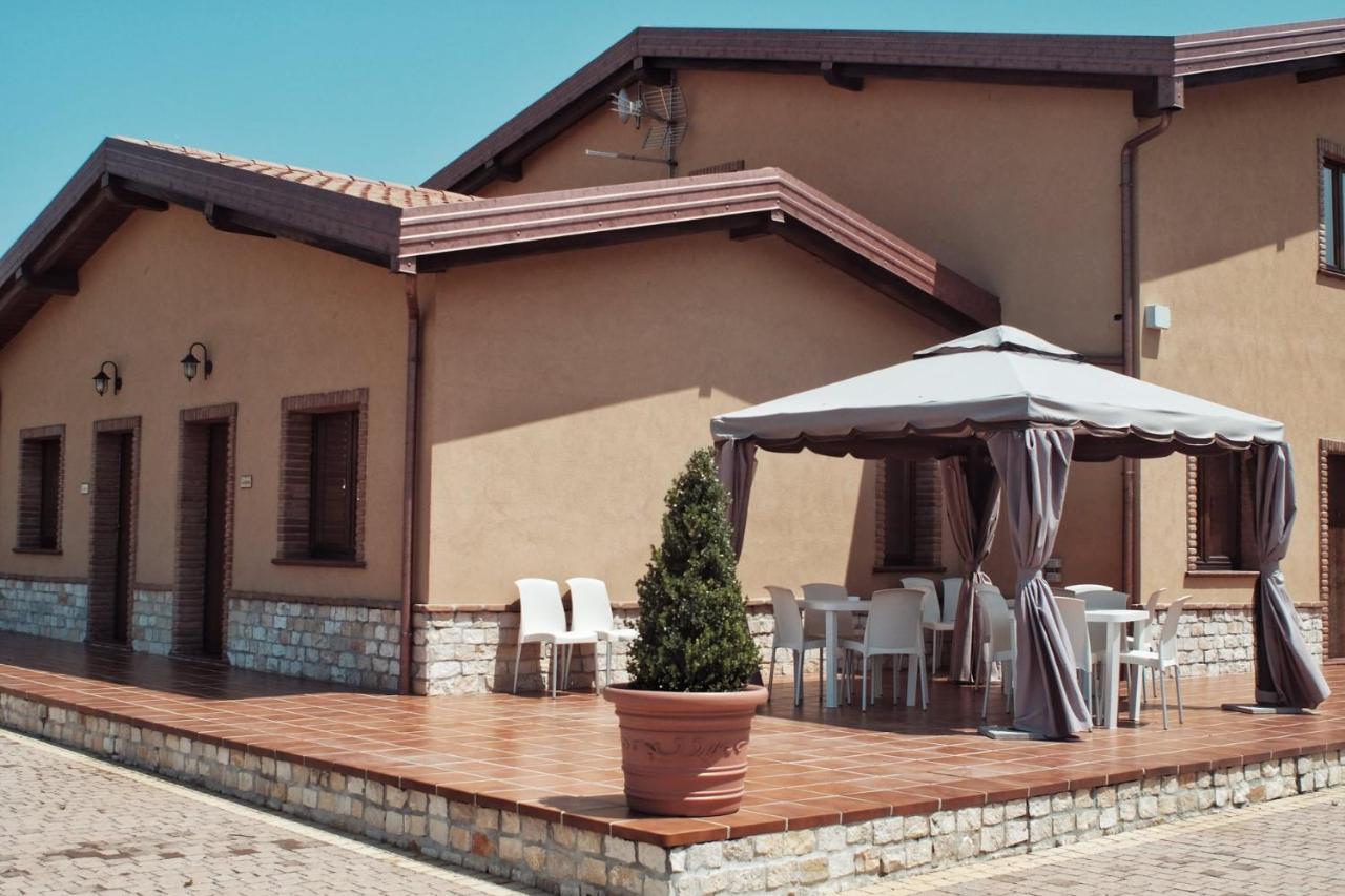 Agriturismo Albachiara Bisignano エクステリア 写真