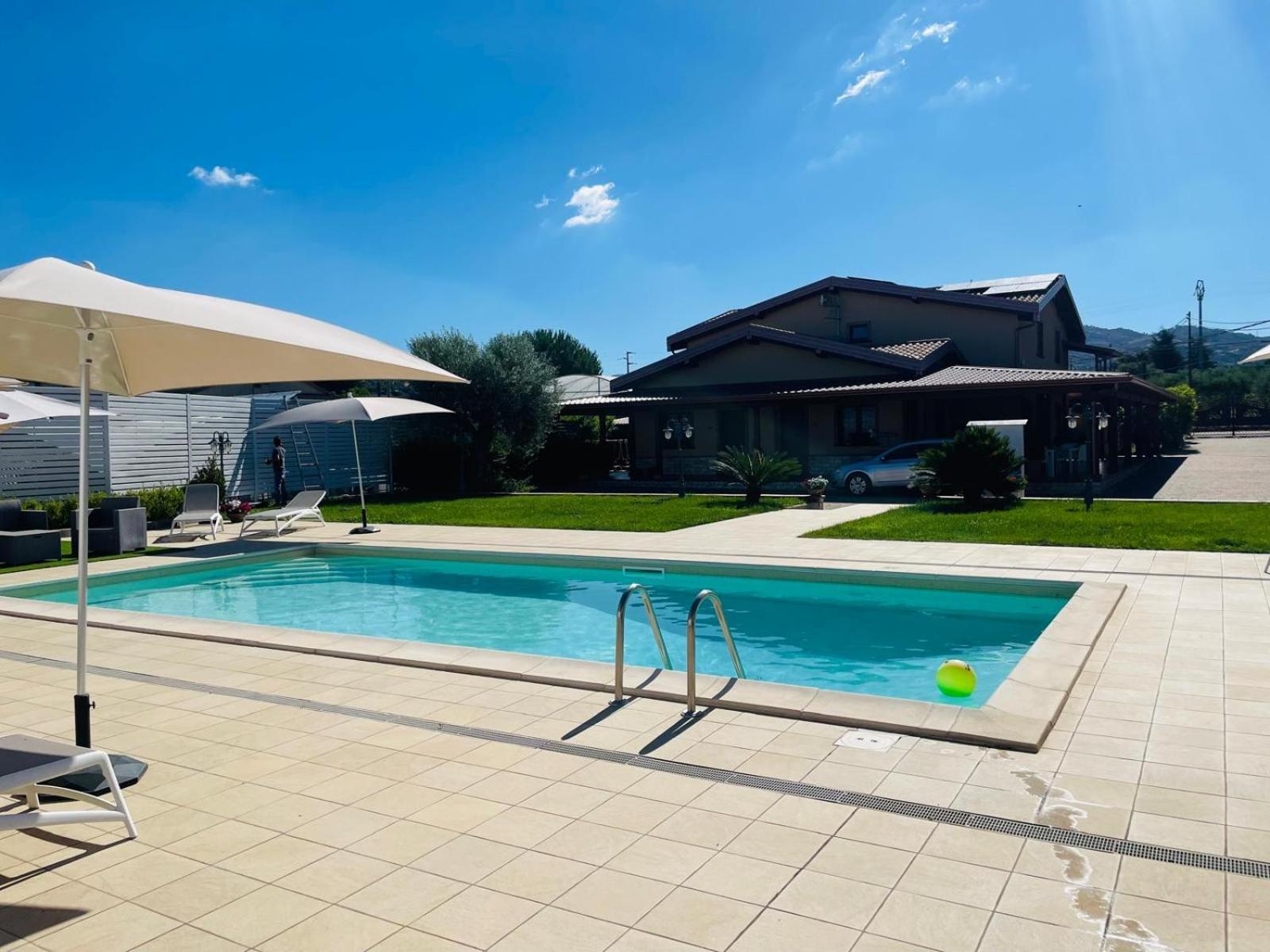 Agriturismo Albachiara Bisignano エクステリア 写真